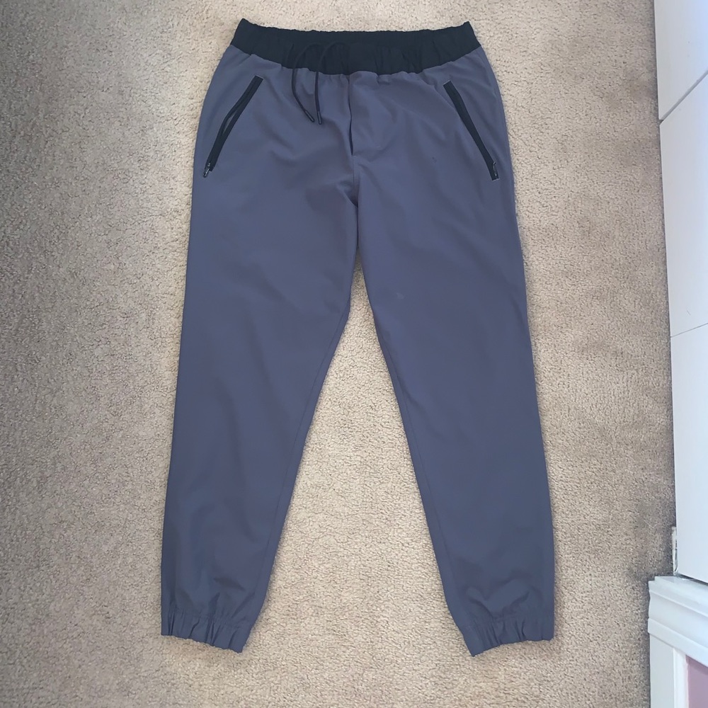 Men’s Lululemon joggers